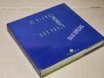 22. Bienal internacional de São Paulo, Salas Especiais - 1994 - 1a. ed. - Encadernado 32x32cm - Muito bom exemplar, sinal de acidificação, marcas do tempo.