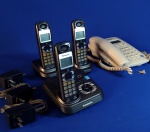 TELEFONIA - Central telefônica PANASONIC MOD. Talking CID - 6.0 - Três aparelhos sem fio, sendo uma base central e duas para ramais internos. Acompanha telefone fixo ELGIN, MOD TCF 3000, com chave.