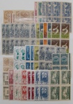 Brasil - Seleção de 40 quadras de selos comemorativos do Brasil, todas as quadras são antigas e de bom valor de catálogo, sem carimbo com goma perfeita! Algumas estão repetidas como pode ser visto pela imagem. Na imagem temos exatamente as quadras que serão enviadas! Oportunidade por se tratar de quadras de bom valor de catálogo!