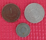 3 moedas de Moçambique no periodo ainda colonia de Portugal !! valores diferentes em escudo !! sendo uma peça de valor unitario em Bronze !! alto valor internacional !!