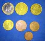 7 Moedas / EURO !! Serie de 1 centavo até um 1 Euro !!! Datas variadas antigas !! !! 