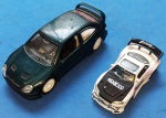 Colecionismo - 2 Carrinhos em Miniatura !! / Citroen Xsara na Cor Verde e Nissan Skyline na cor Branca !! / Materal - Metal em Ambos / Somente o Citroen Xsara com Abertura de Portas  