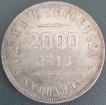Moeda - Brasil !! valor de 2000 Reis ano de 1906 !! material prata @@ !! valor de mercado cerca de 130 Reais !! com patina de época !!