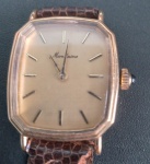 Relogio Marca Mondaine !! modelo tipo Quarts Eletronico !! original da zona franca de Manaus !! acervo de colecionador !! pulseira de couro cor marrom !! não foi testado !!