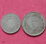 2 Moedas -Brasil - valor de 100 e 200 Reis Primeira Republica  ano de 1998 !! Pecas já estao dificieis  !! Estimativa de mercado pela 2 pecas = 70,00 reais!!