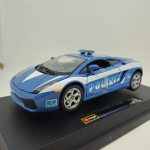 Miniatura Burago, modelo Lamborghini - Gallardo polizza, novo, na caixa. Mede aproximadamente 20x8. (lacrado, aberto apenas para fazer as fotos).