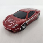 Miniatura de plástico, Ferrari F430 Challenge, na cor vermelho, modelo com sonorização. Coleção Shell V-Power. Mede aproximadamente 10x3. No estado (sem caixa).