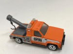 miniatura Caminhão de reboque cor laranjado, GMC Wrecker. Mede aproximadamente 6,5x2. (sem caixa)