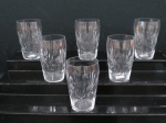 Seis (06) copos para água em fino cristal europeu em rica lapidação. Med. 11 x 7 cm.
