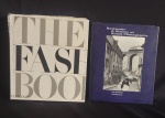 LIVROS - Dois livros sendo " THE FASHION BOOK " PÁGINA 512.  Med:29,5x26 cm e, Um "Bystander A History of street photographY", página 430.Med:28,5x24cm.