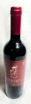 BEBIDA - Patriarca  (Cabernet Sauvignon) - Garrafa de vinho tinto chileno, com 750 ml. Lacrada. Obs: De maneira geral, os vinhos Cabernet Sauvignon são frutados, com bom corpo, acidez bem integrada e taninos refinados. Visualmente, apresentem coloração rubi brilhante, com reflexos que variam do castanho ao violáceo.