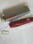 CANIVETE  VICTORINOX SUISSO.  11 CM SEM USO