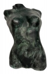 SUZANA LEVY (Rio 1937 / idem 2023) - Escultura de mesa em bronze patinado "dorso feminino". 