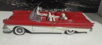 Miniatura Ford Fairlane 1958 Escala 1.18  Sun Star