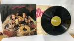 LP SECOS E MOLHADOS , 1973. C/ ENCARTE . LP EM BOM ESTADO. CAPA COM DESGASTES DE USO E TEMPO, MAS NADA GRITANTE