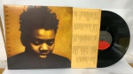 LP - TRACY CHAPMAN  . LP EMMUITO  BOM ESTADO. CAPA COM DESGASTES DE USO E TEMPO, MAS NADA GRITANTE