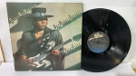 LP - Vinil - STEVE RAY VAUGHAN . LP EM MUITO  BOM ESTADO. CAPA COM DESGASTES DE USO E TEMPO, MAS NADA GRITANTE