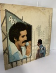 LP VINIL AGEPÊ. MENINA DE CABELOS LONGOS. LP EM BOM ESTADO. CAPA COM DESGASTES DO TEMPO. PEQUENOS RASGOS. LP 1977
