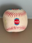 1 bola pequena antiga  Olímpica com marca da coca cola  Altanta 1996 TM c 1992