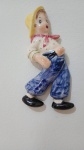 Escultura de porcelana de parede  com 14 cm altura
