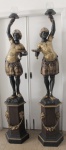 Importante e Elegante par de "Black-Moors" venezianos, esculpidos e laqueados em madeira pol