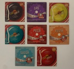 Lote contendo 08 Mini CDs Colecionáveis da Coca-Cola. Todas as Capas e Mídias em Excelente Estado de Conservação. Usados, necessitam Limpeza.
