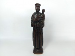 ARTE SACRA - ARTE POPULAR: Escultura de Santo Antônio executada em madeira nobre, com assinatura, medida: altura:31 cm