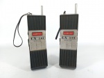 WALKIE TALKIES - ANTIGOS: Par de antigos Walkie Talkies, Solid State, Code Key, modelo CX - 501, não testado, no estado. Medidas: altura: 20 cm, largura: 6 cm e profundidade: 6 cm.