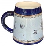 Rara e linda caneca de CHOPP Alemã , em diferentes tons de azul.. Medida: 12x13x8cm