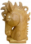 Cabeça de cavalo, cerâmica pintada de marrom com vitrificação. Alt. 37cm.
