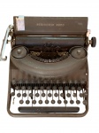 Antiga máquina de escrever da marca Remington Rand, especificamente um modelo "Noiseless" do séc XIX. No estado.