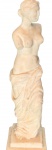 Antiga estátua grega de resina que se acredita representar Afrodite, a deusa grega do amor e da beleza, embora seja mais conhecida pelo seu nome romano, Vênus de Milo.