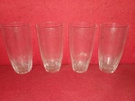 Conjunto de 4 bonitos copos em Cristal Bohemia com Base em lapidação Dedão. Medida: 14cm.