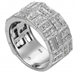 H STERN. Anel (Joalheria: H STERN) Em Ouro Branco 18K (Inscrição 750) com Diamantes. Medida: Aprox.