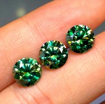 MARAVILHOSO BRILHANTE MOISSANITES GREEN 6.5 MM (UNIDADE)