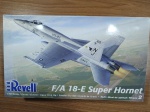 Kit plastimodelismo Revell F/A 18-E Super Hornet bag lacrado, manual e decals   escala 1/48!!!!Se necessário solicitar mais fotos, vídeos ou perguntas para análise . Lembre-se de questionar sobre todas as dúvidas até o dia anterior ao dia do pregão ao vivo, solicite fotos e informações se necessário !Antes de efetuar lances, leia as informações importantes e os termos e condições com atenção! Dúvidas devem ser enviadas via WhatsApp (24) 992260836 Grato a todos!!!!