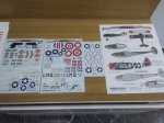 Lote composto por 3 cartelas de decalques  Aeromaster na escala 1/48: U.S. Top Guns!Se necessário solicitar mais fotos, vídeos ou perguntas para análise . Lembre-se de questionar sobre todas as dúvidas até o dia anterior ao dia do pregão ao vivo, solicite fotos e informações se necessário !Antes de efetuar lances, leia as informações importantes e os termos e condições com atenção! Dúvidas devem ser enviadas via WhatsApp (24) 992260836 Grato a todos!!!!