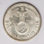 Numismática Alemanha - Período Nazista, 2 Marcos em prata - Reichsmark, prata - 25mm.
Vamos apregoar individualmente várias datas, letras e local de Cunhagem. 
Oportunidade para completar sua coleção. KM 93
1839 G
Item não promove ou glorifica violência ou intolerância racial. Está à venda apenas para fins de preservação da memória histórica. Organização do leilão não faz apologia a quaisquer movimentos políticos ou ideológicos, e repudia qualquer ideologia de cunho racista.