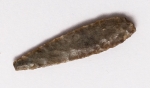 Arqueologia - Ponta de flecha com data estimada entre 6000 e 4000 a.C - África - Norte - Mali e Níger, proveniente de importante coleção européia.
8x30mm