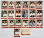 Figurinhas - Cards Ping-Pong - Estimadas peças do futebol brasileiro - Grande procura e cotação crescente - 65x90mm - Final dos anos 70-1979 até 1980 - Peças já com mais de 50 anos!! Oportunidade. Atenção, aconselhamos análise apurada. São Paulo F.C. - 20 peças