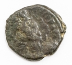 Numismática - Peça para estudo e devida classificação proveniente de acumulação - O antigo proprietário adquiriu peças por toda a Europa, porém nunca as classificou, apenas agrupava. Aconselhamos análise apurada. Boa sorte!! Acreditamos que romana. 1g e 13mm