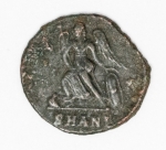 Numismática - Peça para estudo e devida classificação proveniente de acumulação - O antigo proprietário adquiriu peças por toda a Europa, porém nunca as classificou, apenas agrupava. Aconselhamos análise apurada. Boa sorte!! Acreditamos que romana. 2,1g e 18mm