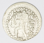 Numismática Numus Caesar - N/d - 6,1g prata 900 - Obra do Mestre Balsemão (Assinada)