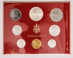 Numismática Vaticano - Oportunidade para completar sua coleção - Vamos oferecer individualmente várias datas. Cartela com 8 moedas incluindo 500 liras em prata - Cartela oficial com crescente valorização. Oportunidade! Ano VI - 1968