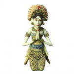 Bela escultura de madeira policromada "Deusa Hindu" com riquíssimos detalhes. Dimensões: 30 cm.