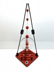 Escultura abstrata feita de madeira com detalhes nas cores preto, vermelho e branco com belos acabamentos. Obra única, assinado HDG no fundo. Dimensões: 41 cm x 20 cm x 20 cm. Recentemente, descobri minha paixão por criar esculturas abstratas, utilizando hastes de madeira e diversos tipos de materiais. Cada peça é uma combinação única de formas e cores, onde a simplicidade do material encontra a complexidade da criatividade. Meu trabalho busca criar composições artísticas que instigam a imaginação e despertam novas perspectivas.