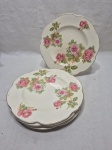 Jogo de 6 pratos rasos de mesa em porcelana inglesa floral, craquelado. Medindo 22,5cm de diâmetro. Com desgate na douração.