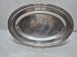 Travessa oval rasa em prata 90 Wolff, modelo X. Medindo 38cm x 26cm.