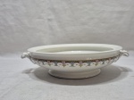 Linda legumeira sem tampa em porcelana inglesa. Medindo 22cm x 6cm de altura.