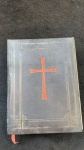ANTIGA BIBLIA  SAGRADA CATOLICA , ILUSTRADA,  TEM DESGASTE DE USO